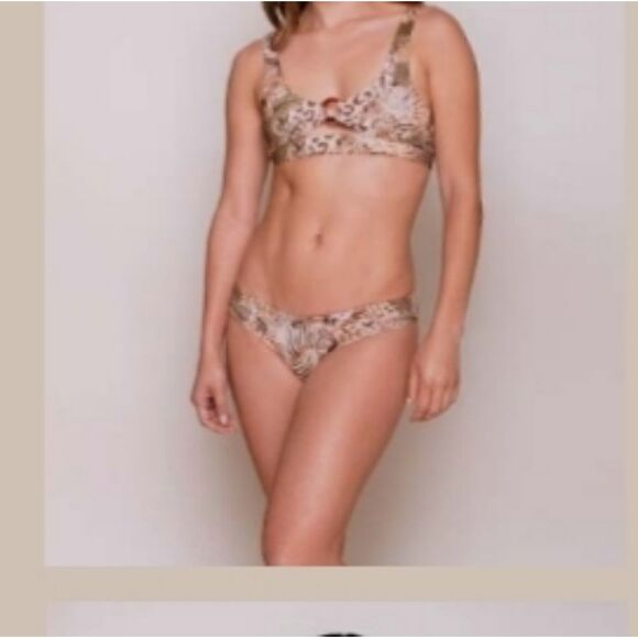 NWT! Encantadore Ubuntu Resort Collection 2021 Isis Bikini Bottom Size Small - Picture 6 of 7